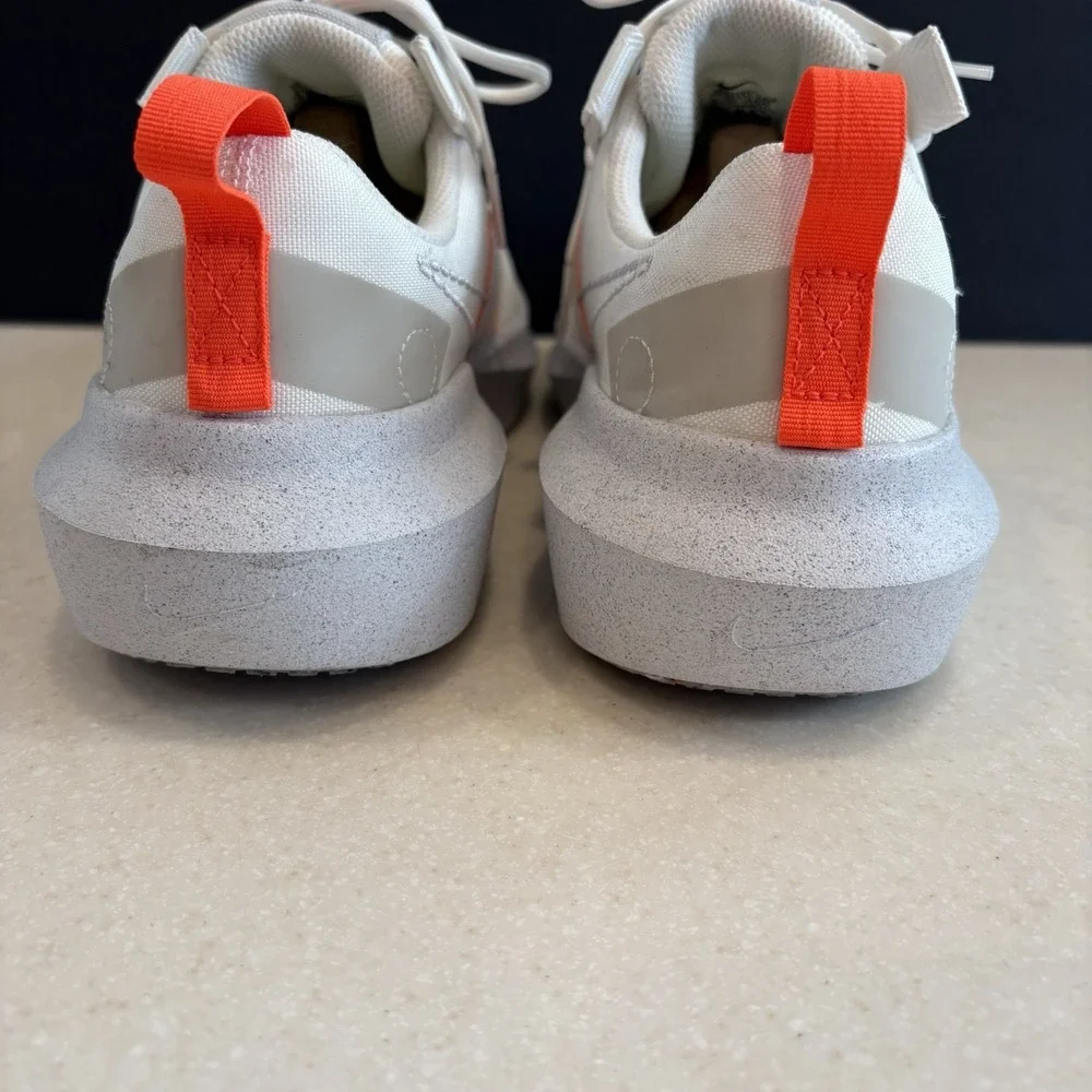 Nike Crater Impact DB3551-100 White Volt Orange Men/Women Size 7Y (Women 8.5)‎